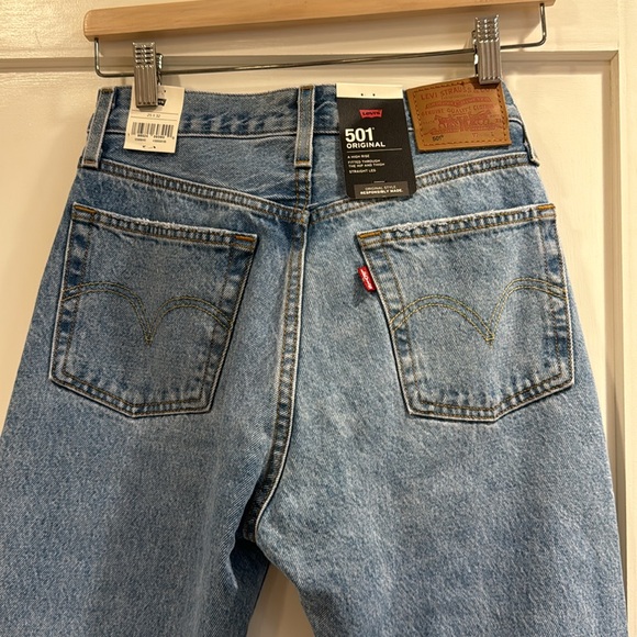 Levis 501 Original Jeans - Picture 11 of 11
